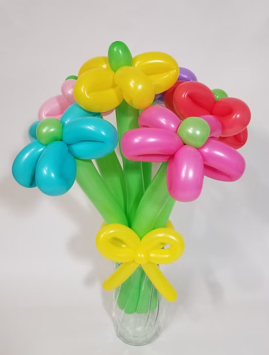 twisted balloon flower bouquet by festive balloons 2